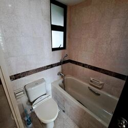 Papillon (D12), Apartment #573089471